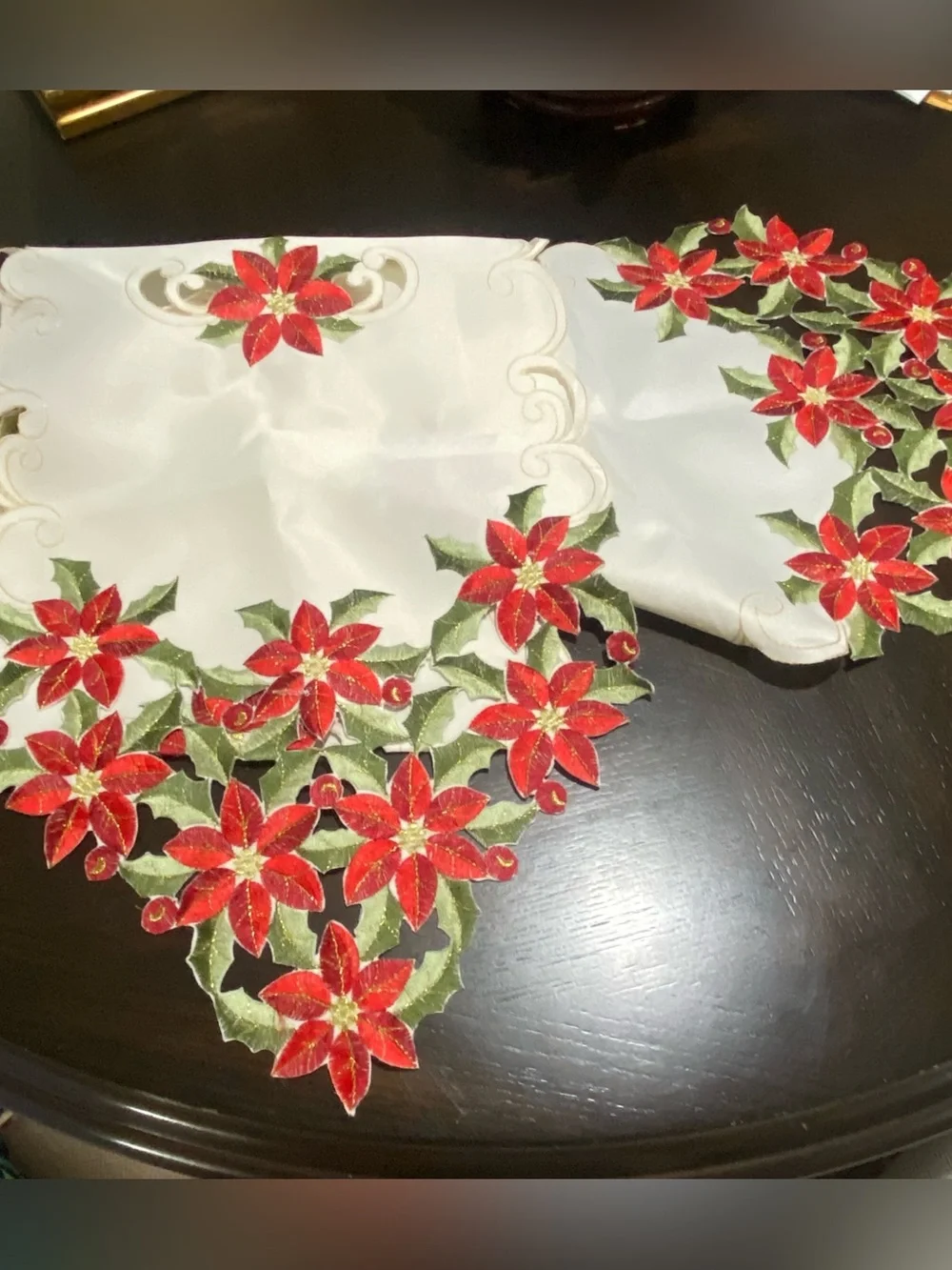 Unbranded christmas table